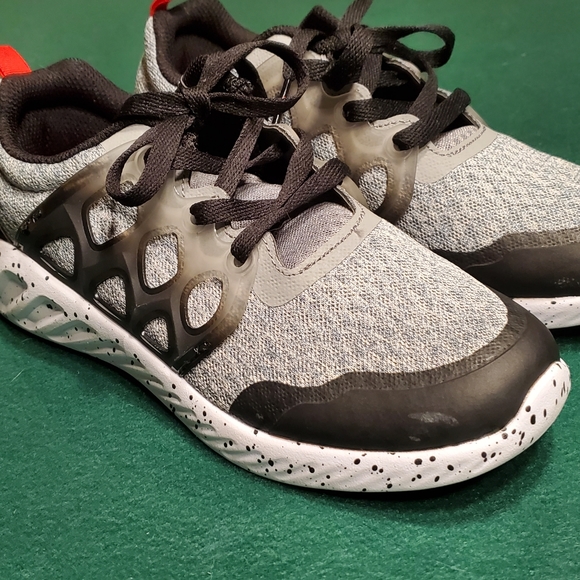 PRICE REDUCTION!! NWT All in Motion gray sneakers - Picture 13 of 15